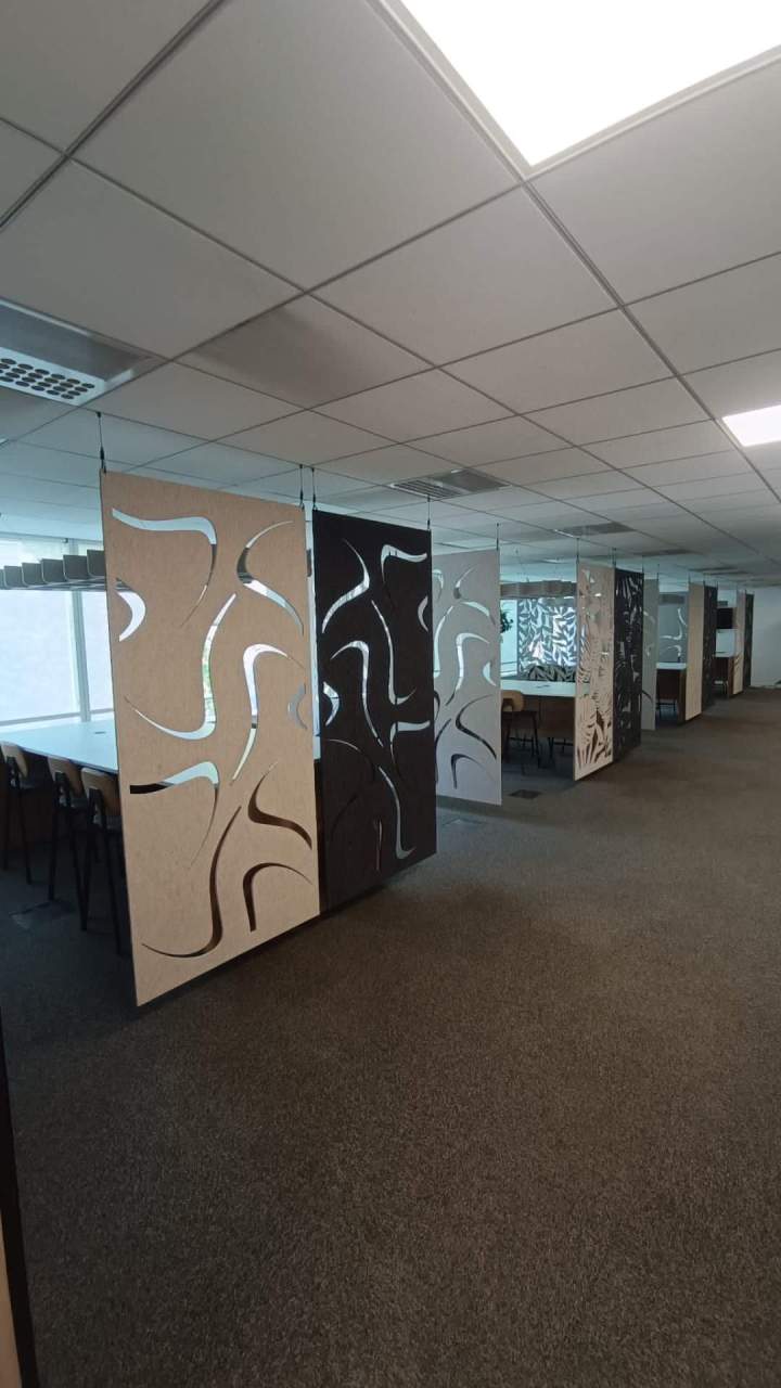 Livraison de mobilier d’entreprise Saint Priest