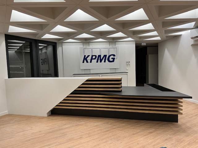 Livraison de mobilier de bureau haut de gamme Saint Priest