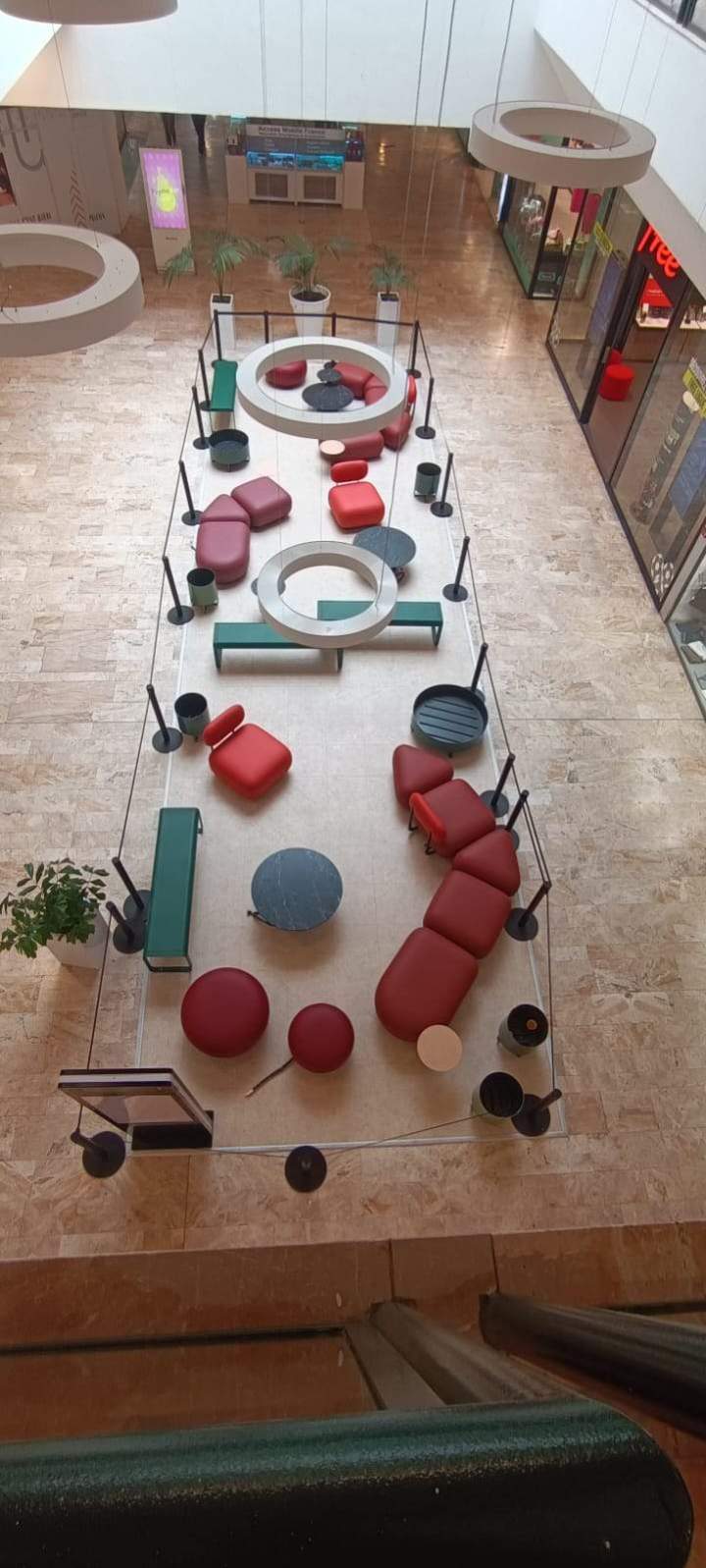 Livraison de mobilier de bureau pour entreprises Saint Priest